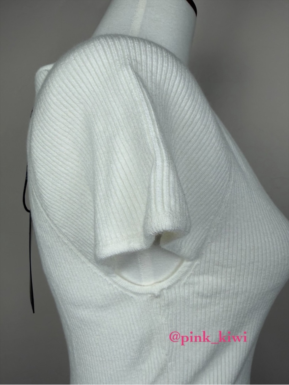7 For All Mankind Sweetheart Ribbed Top - Picture 7 of 12